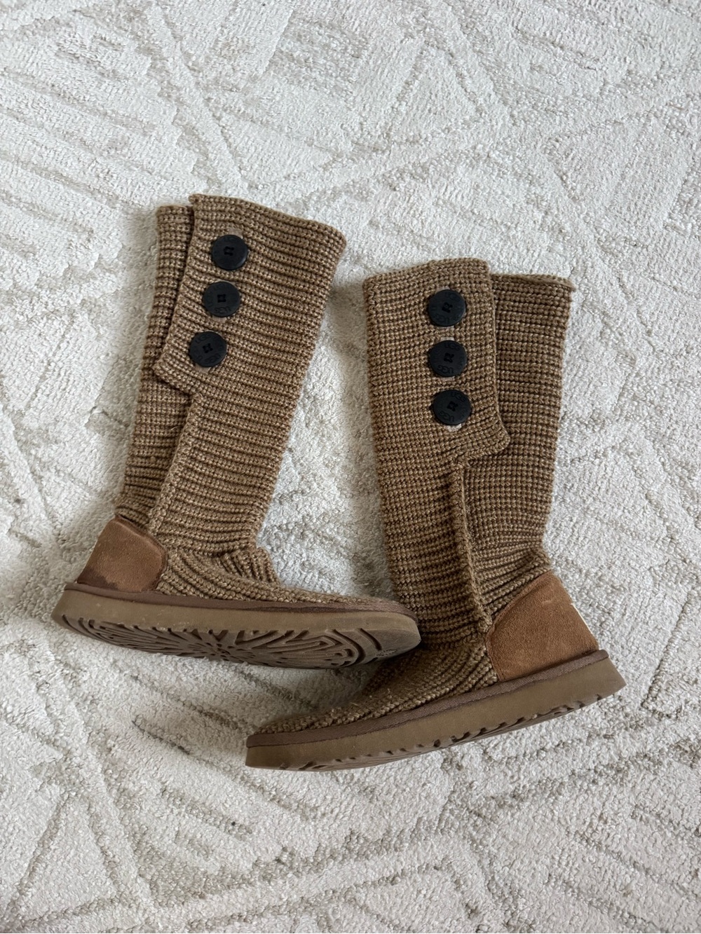 Knit Uggs